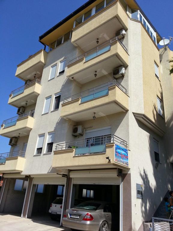 Apartments In Amor Ulcinj Exteriör bild